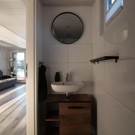 Apartament Hausboot Wangermeer Nordsonne 10 *